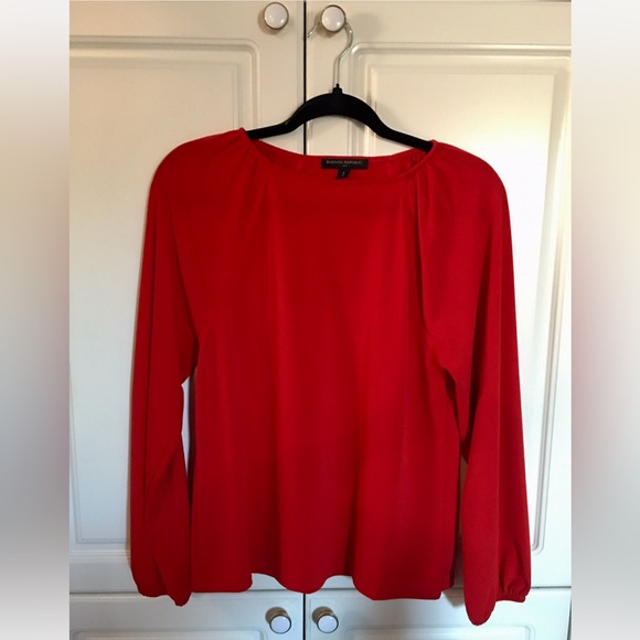 NWOT Banana Republic Red Blouse Perfect for Valentines Day ❤️ Size-S - Picture 3 of 6
